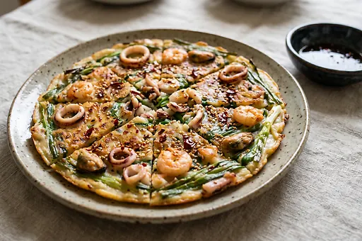 Haemul Pajeon (Korean Seafood Pancake)