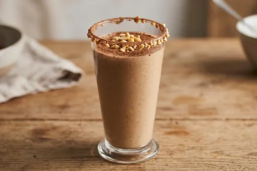 Arašidovo-banánové smoothie s kakaom