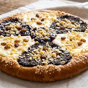 Czech Kolach with Quark, Plum Jam and Poppy Seeds