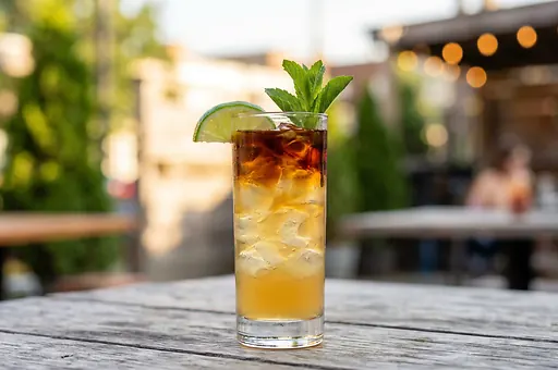 Dark 'n' Stormy