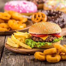 Junk food - czym jest niezdrowe jedzenie
