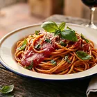 Spaghetti z sosem pomidorowym