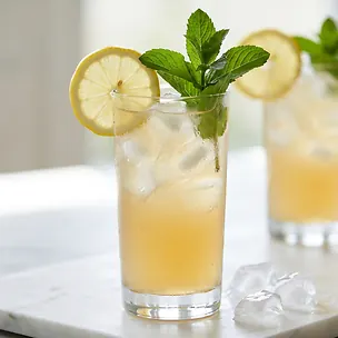 Domowa lemoniada miętowa