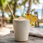Bezalkoholowa pina colada z mlekiem kokosowym