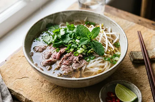 Pho Bo with Aromatic Broth